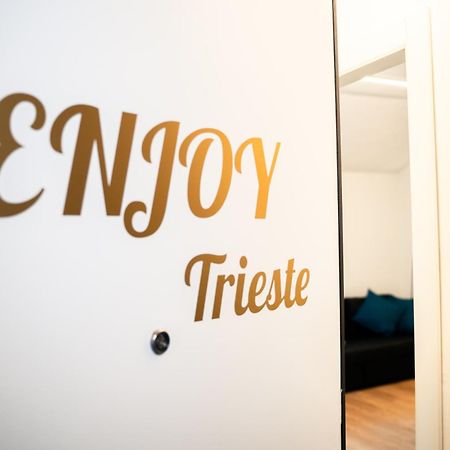 Enjoy Trieste In The City Center エクステリア 写真